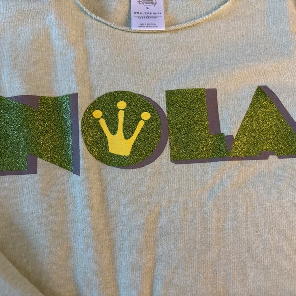 Disney Princess Frog -Tiana “NOLA” shirt - Picture 2 of 4